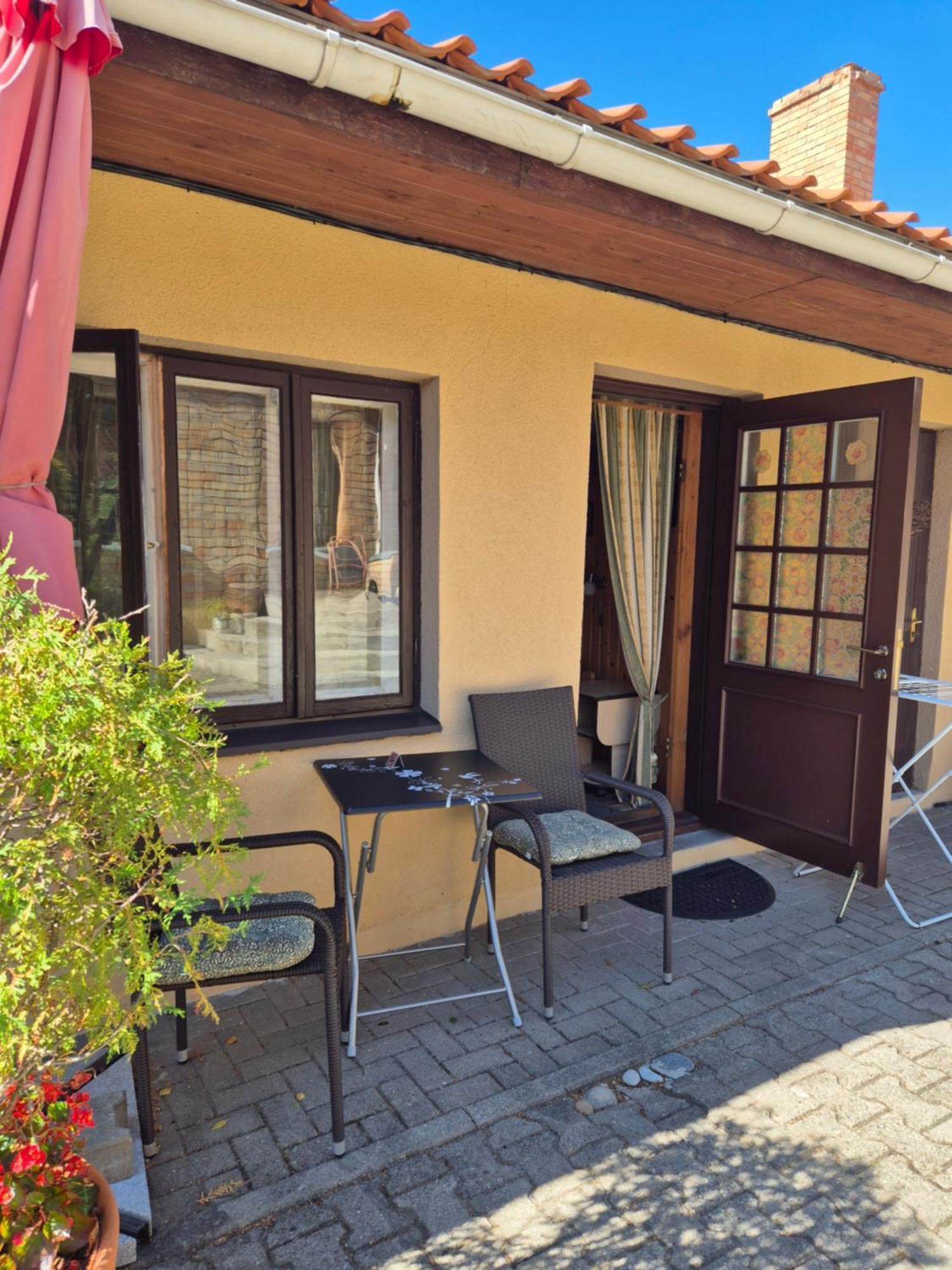 Villa Leonardo Ventspils Exterior foto